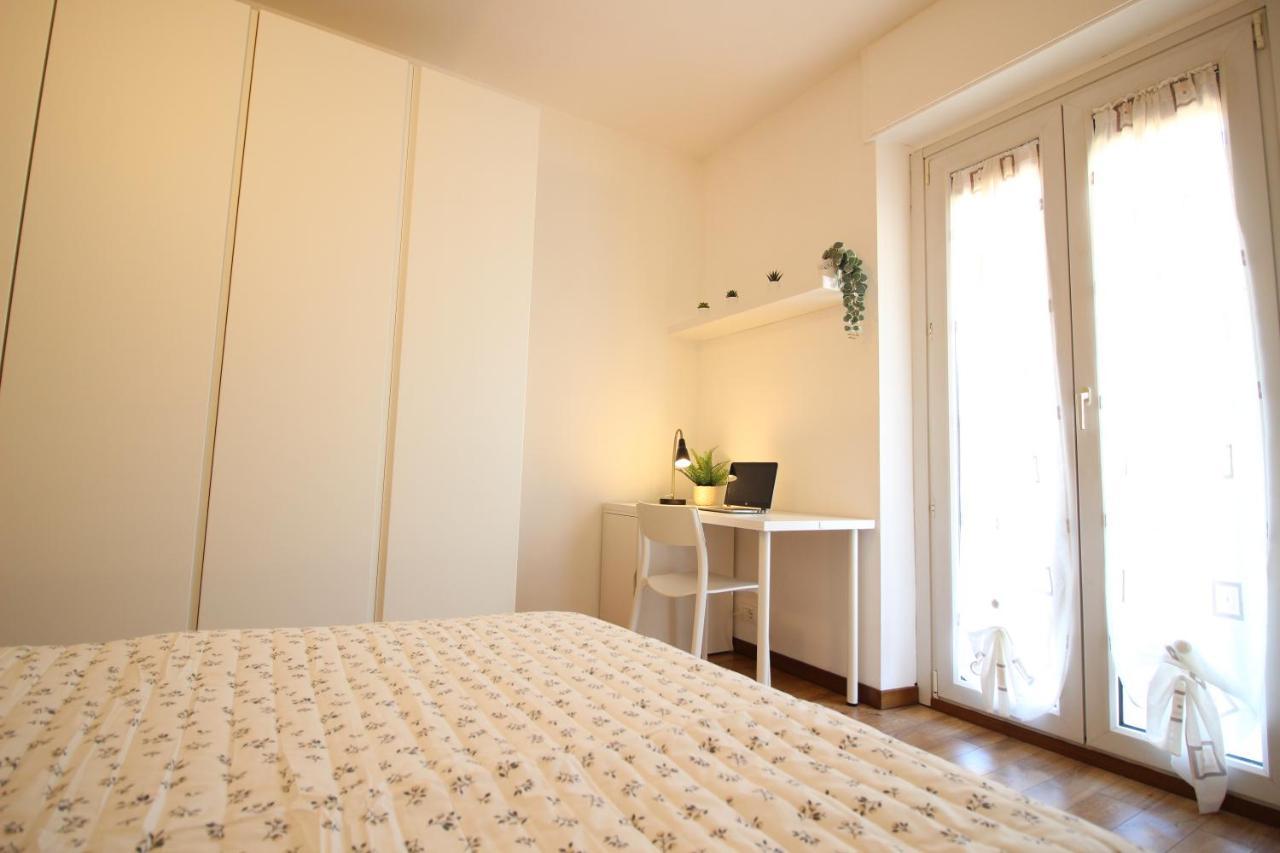 Lovely Panoramic View Apartment - Affitti Brevi Italia アオスタ エクステリア 写真